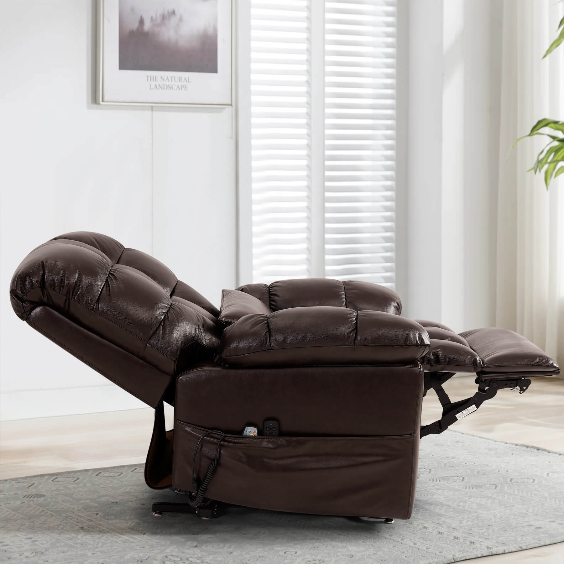 Asjmreye zero gravity electric recliner in reclining position. Perfect for reading, watching TV and sleeping.